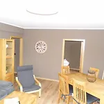 Kuehlungsborner Brauhaus Hotell *