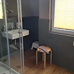 Kuehlungsborner Brauhaus מלון *