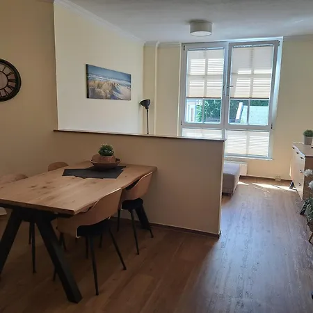 Kuehlungsborner Brauhaus Hotel *