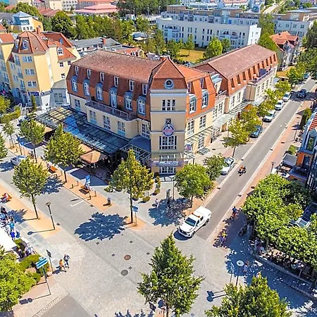 Kuehlungsborner Brauhaus 酒店